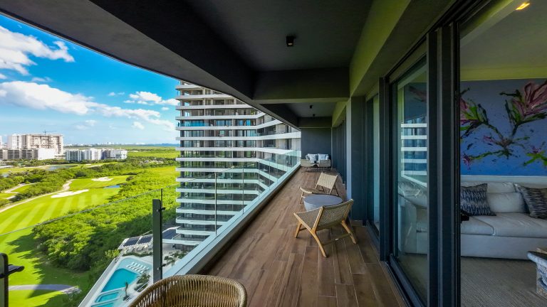 La infraestructura ecológica de WOHA, innovación que cuida.